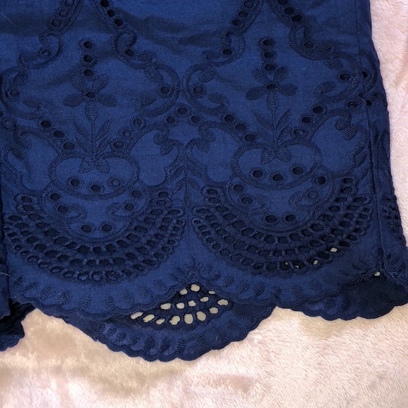 A.N.A Brand Fabric Shorts - Picture 4 of 4